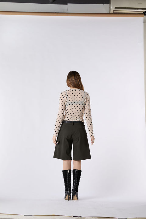 24/7 Bermuda Shorts - Blackest Black NEW
