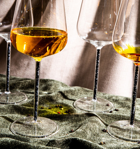 Alabaster Crystal-stemmed Wine Glasses (4 Piece)